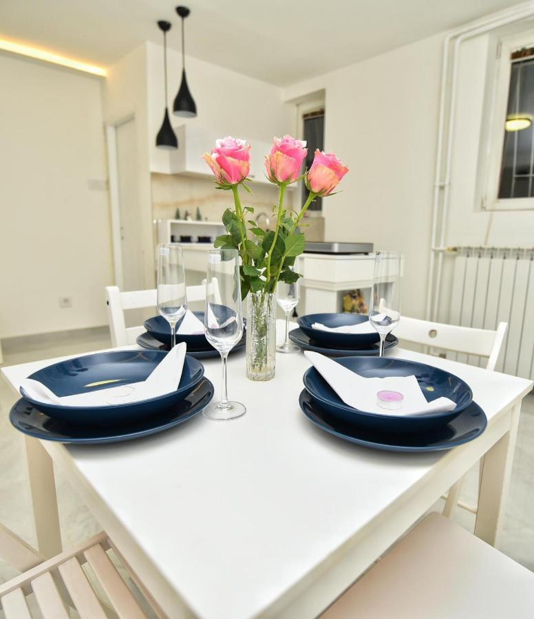 Alexandar13 Apartment Beograd Bagian luar foto